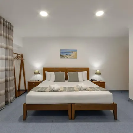Hotel Pinhal Mar 3*