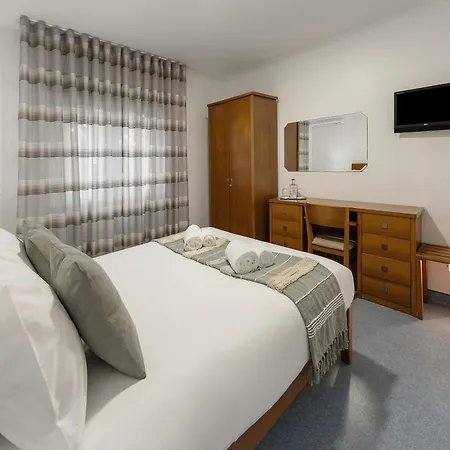 Pinhal Mar Hotel 3*