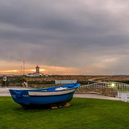 Pinhal Mar 3* Peniche