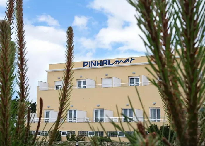 Hotel Pinhal Mar Peniche